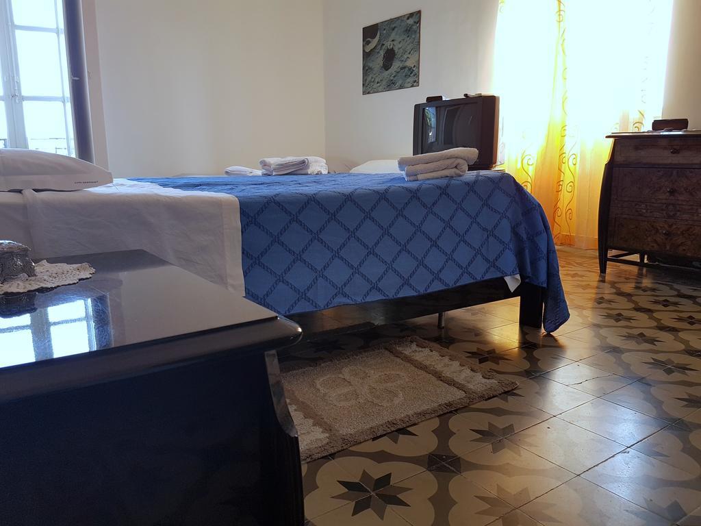 Il Casale Hotell Milazzo Eksteriør bilde